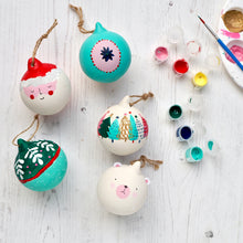 Load image into Gallery viewer, Christmas Bauble Kit
